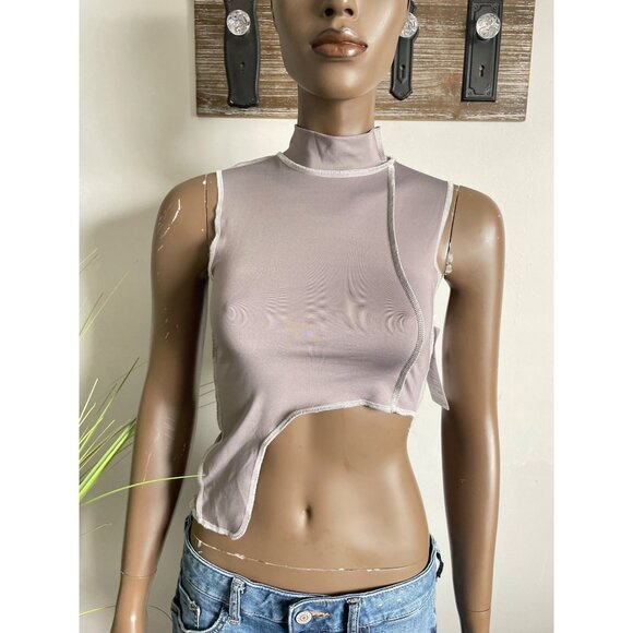 NWT Unbranded Sleeveless Asymmetrical Crop Top Size M - Picture 1 of 7